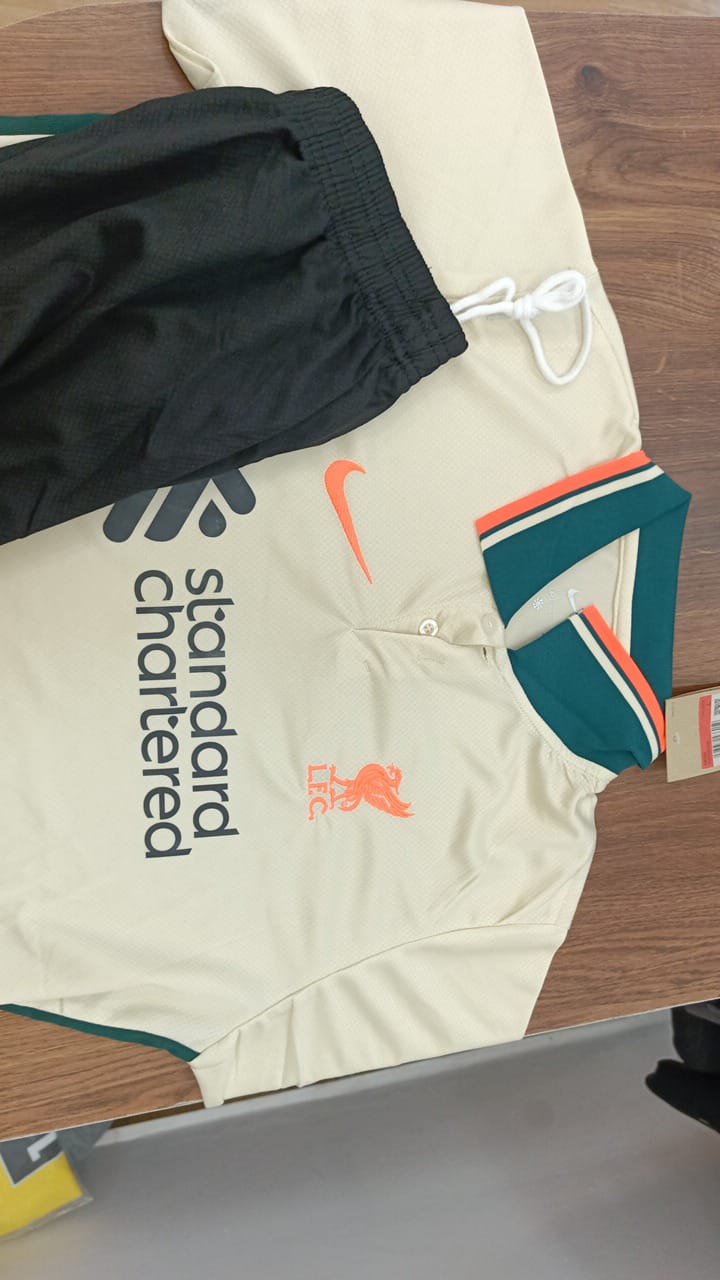 Liverpool Away Football Jersey 20/21 Set