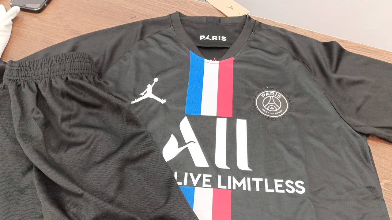 Paris Saint-Germain X Jordan Football Jersey 19/20 Set